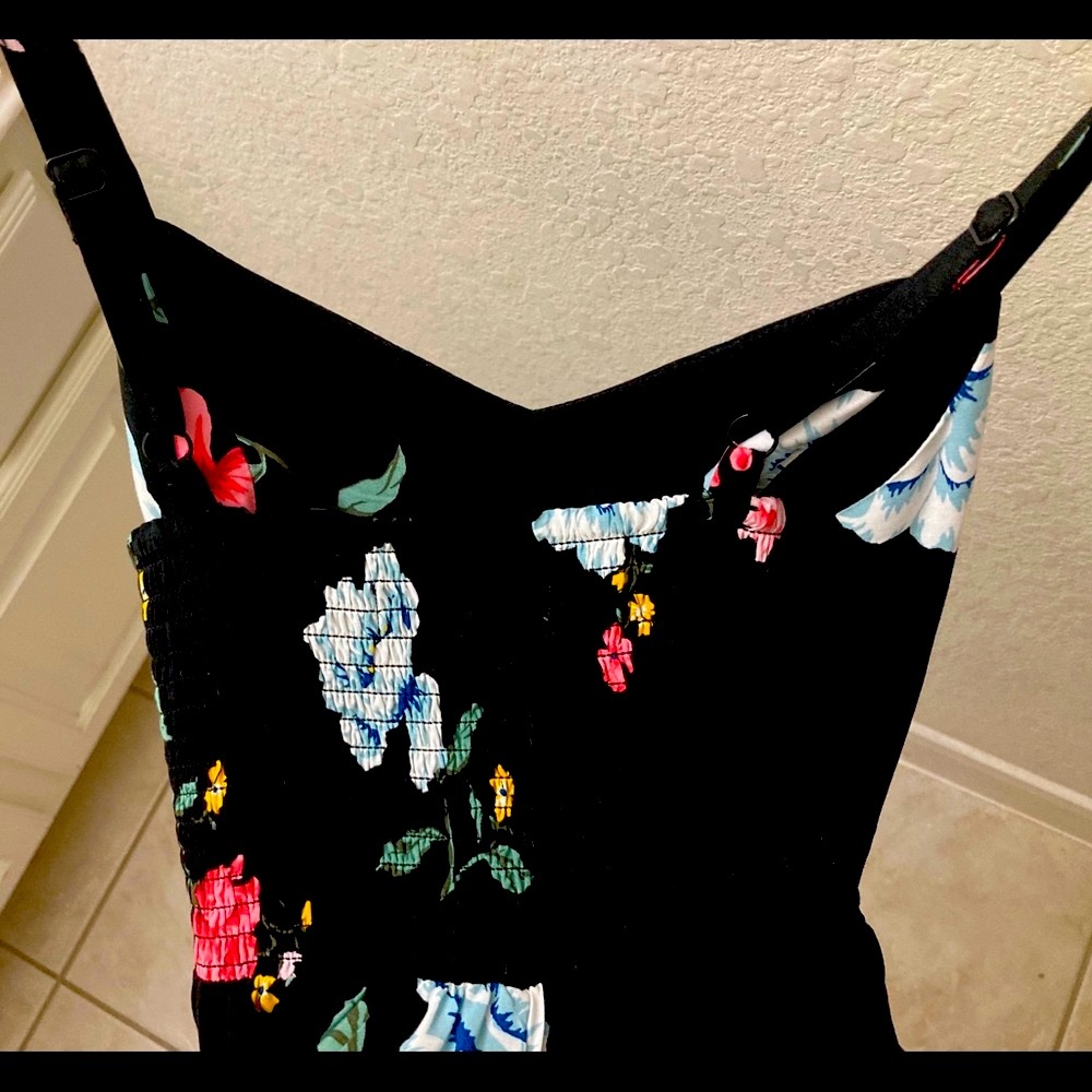 Old Navy Cami Dress - Picture 6 of 7